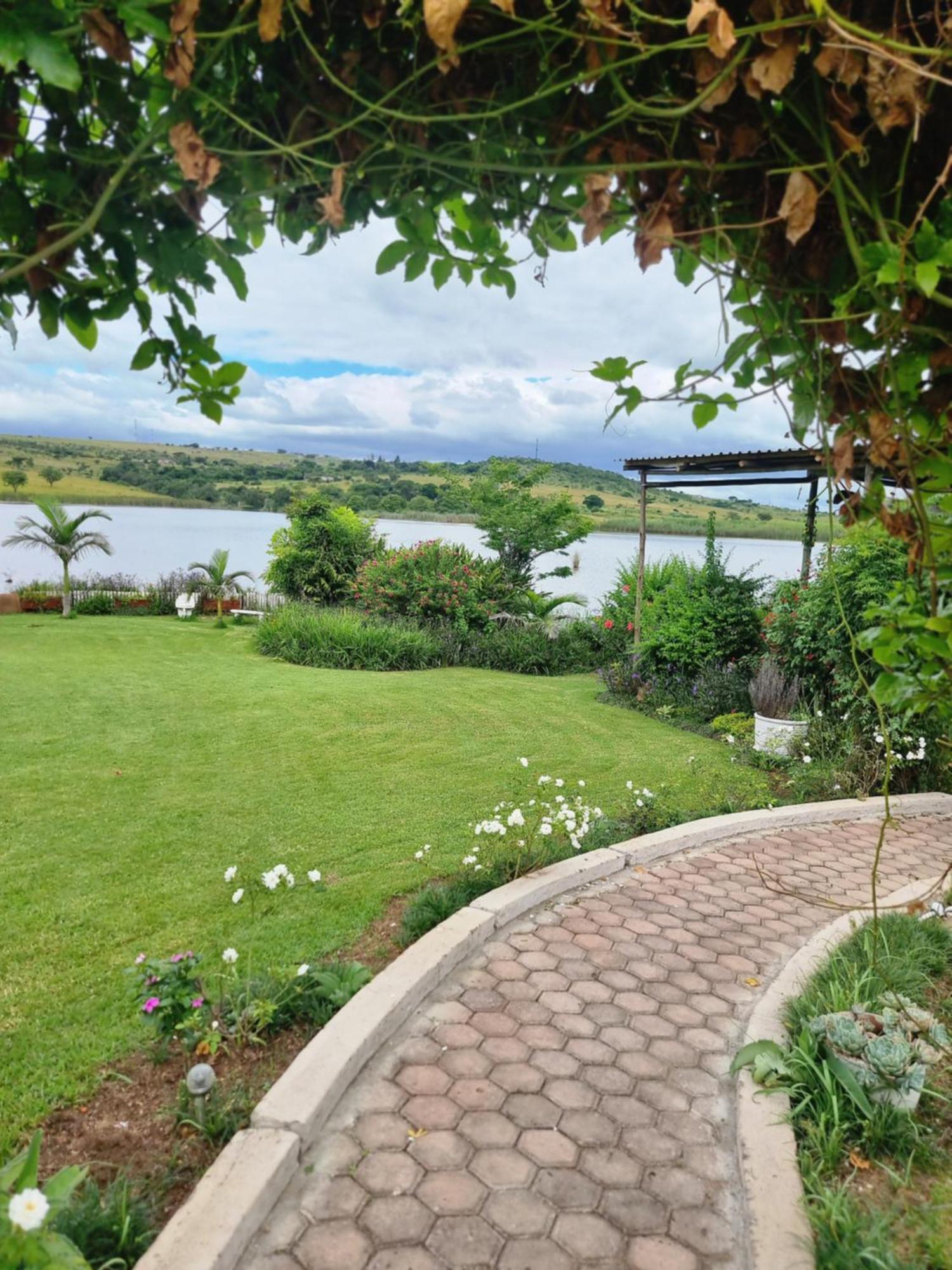 Goggas Nest Bnb & Restaurant Matsapha Exterior photo