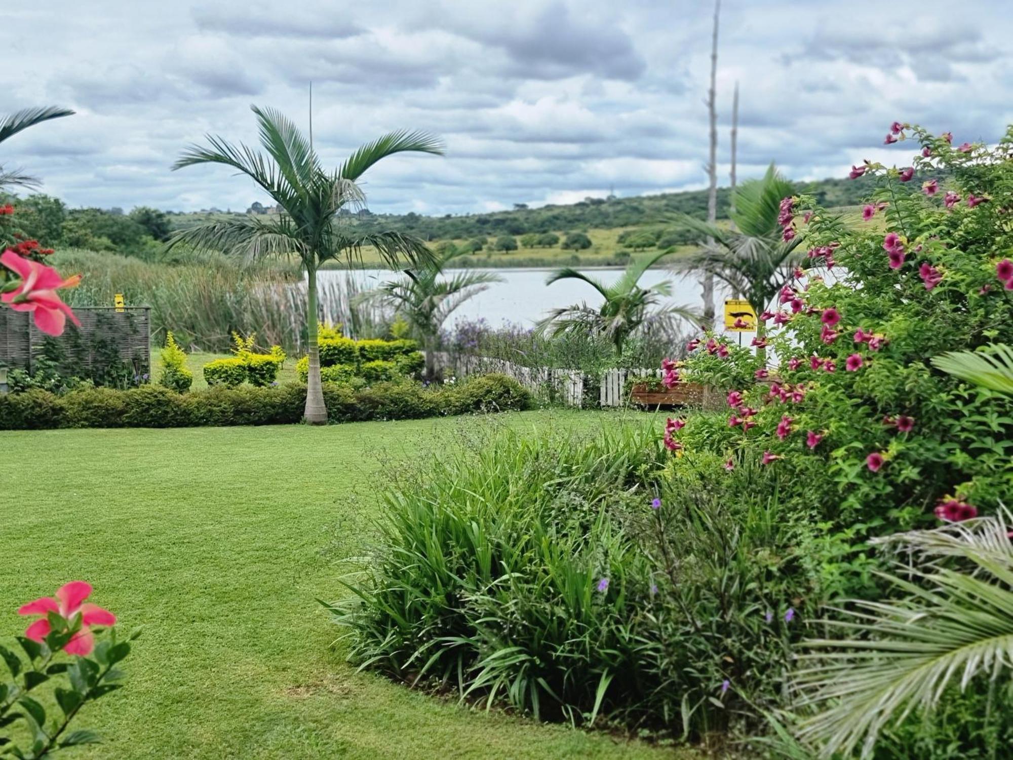 Goggas Nest Bnb & Restaurant Matsapha Exterior photo